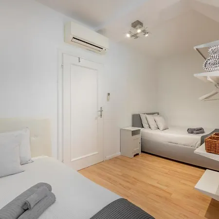 Boutique Porta Duomo, Close To The Lake! Апартаменты *