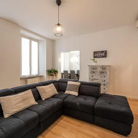 Boutique Porta Duomo, Close To The Lake! Como